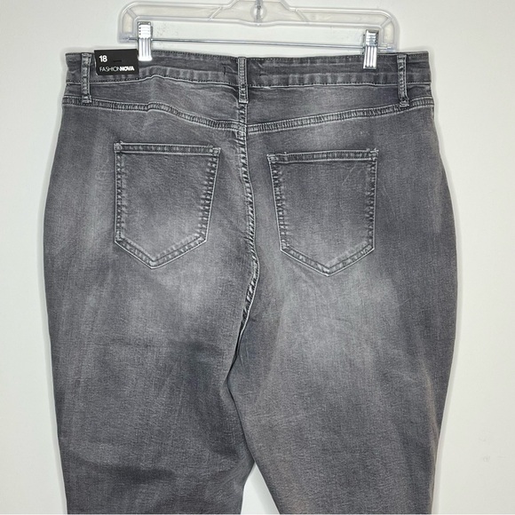 FASHION Nova Going Out High Rise Stretch Skinny Jeans Grey Distressed - Picture 4 of 8